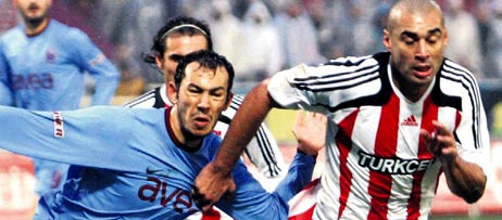 Trabzon'u hakem durdurdu