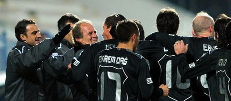 Beikta 3'te 3 peinde