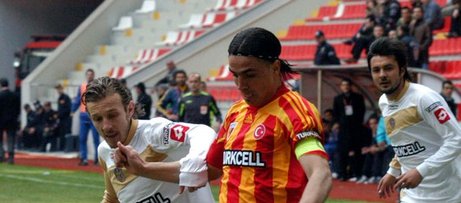 Topuz Kartal'a mı?