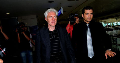 Trabzon'un yeni hocası Broos