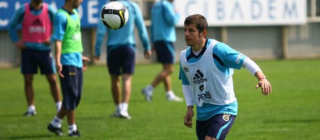 Emre'den Arda'ya davet