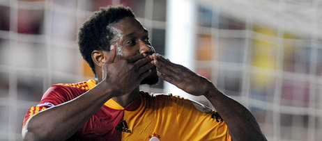 Derbide ilk gole dikkat