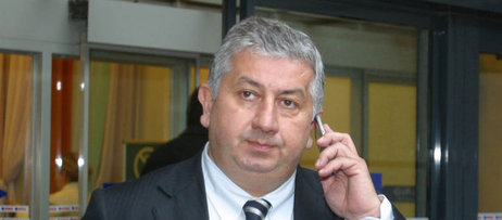 "Milli tak�m�n yeniden yap�lanmas� laz�m"