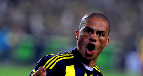 Arsenal Alex'i konu�uyor