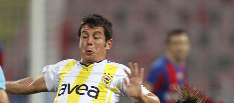 Emre: FB'de oynamak bir ayr�cal�k