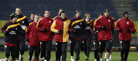 G.Saray'a 'kobra' korumas