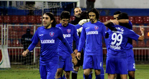 Karab�kspor f�rt�na gibi esti