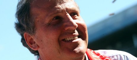 Zico'ya yol g�r�nd�