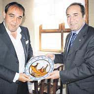 Tan�t�m i�in onur �d�l�