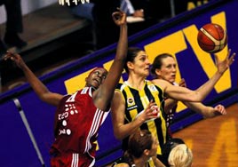 Fenerbah�e iyi ba�lad�