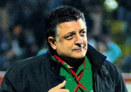 Sen Tanr� m�s�n!