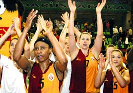 Galatasaray fark�: 73-53