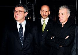 G.Saray'�n ortas� yok!