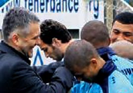 Ball�'n�n elini �pt�