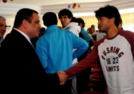 K�z�l'dan uyar�