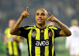 Fener zorlanacak