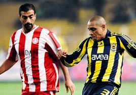 Carlos'un tek eksi�i gold�