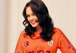 Servet, Alores i�in Avrupa'ya gidiyor