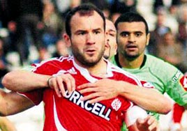 Y�ld�z i�in ge� kalma