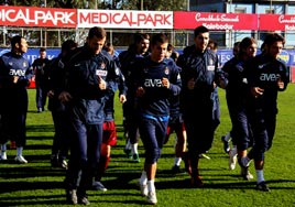 Antalya kamp� bug�n ba�l�yor