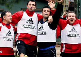 Hakan ��k�r Sivasspor'da!