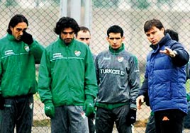 Bursa g��leniyor