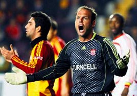 Petkoviç alkış aldı