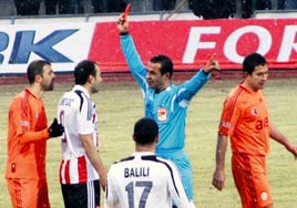 Mehmet'e 2 ma� ceza 