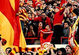 Taraftarda zirve Aslan'ın