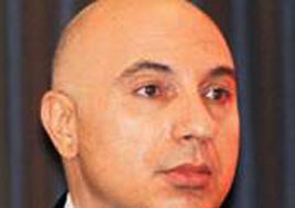 Kutluap Dede'ye y�klendi