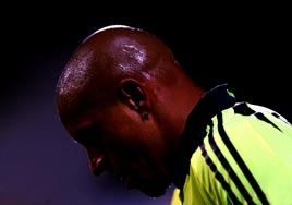 Carlos'a sar�ld�