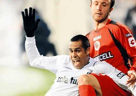 F.Bah�e'ye yeti�ece�im