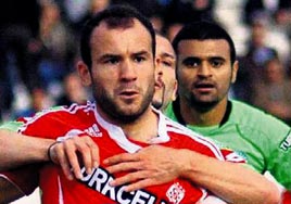 Kaptan dümene geçiyor