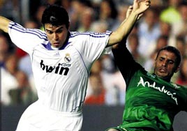 Oliveira ve Neill G.Saray yolunda