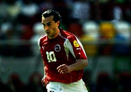 Hakan'a hücum