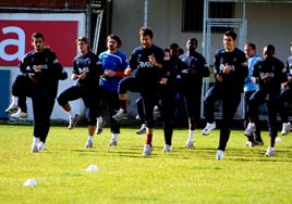 Tak�m toplan�yor