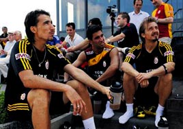 Frank Rijkaard bayılttı