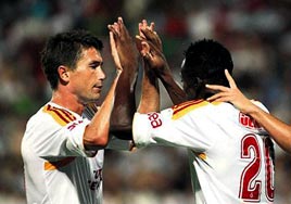 K�llerinden do�du