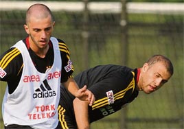 A2 kalmay� tercih etti