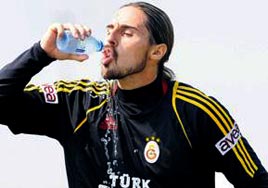 Yolcular a��klan�yor