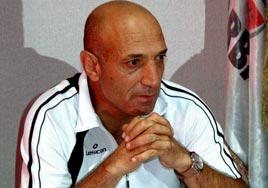 Biz taraftara yenildik