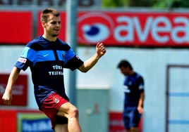 Gabri�'e ele�tiri