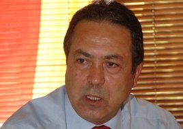 Lincoln kul�p ar�yor