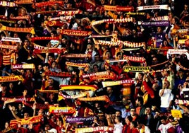 Taraftar ayakland�