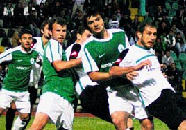 Kocaelispor dibe ��kt�!