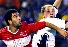 Arda ve Emre'ye izin