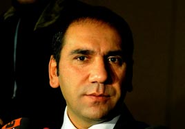 Uygun'a kap�m�z a��k