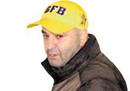 Sanat��lar da geliyor