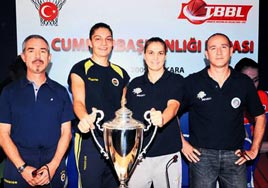 Sar� Kanarya 7'nci pe�inde