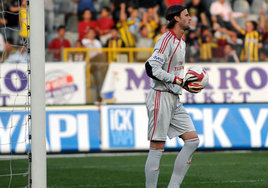 Franco'nun kalesi gollere a��k